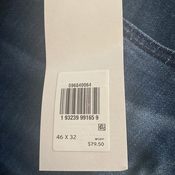 Levi’s 502 Taper Jeans - Picture 6 of 6